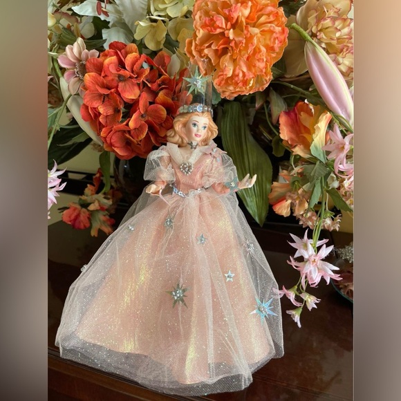 Barbie as Glinda Wicked The Good Witch from The Wizard of Oz-Musical Numbered